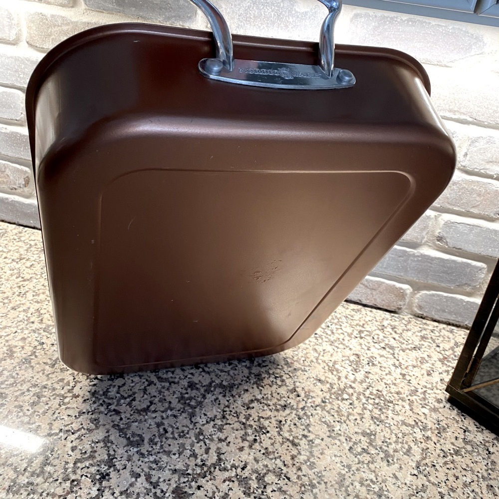 Nordic Ware Extra Large Copper Roaster With Rack - Picture 5 of 9